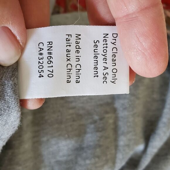 Anthropologie porridge whimsy motifs top gray - Picture 4 of 8